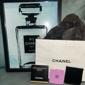 CHANEL Mirror Lavender Duo w/velvet pouch & Chanel Gift bag included GWP